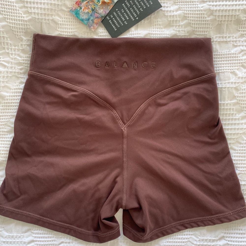 BALANCE ATHELTICA Obsidian Cloud Short